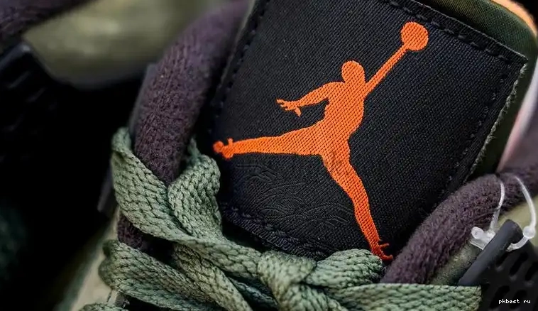 MATERIALS RETAIL Jordan PK READY GOD TO SHIP 4 Undefeated Olive Travis Scott 0510